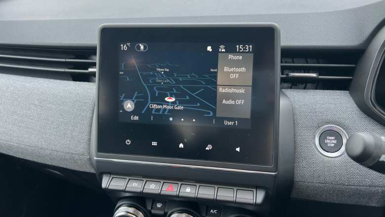 Renault Clio 1.6 E-TECH full hybrid 145 Techno 5dr Auto Hybrid Hatchback